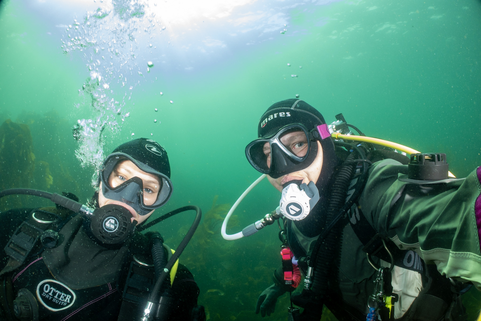 Two divers on a weekend in the Farnes